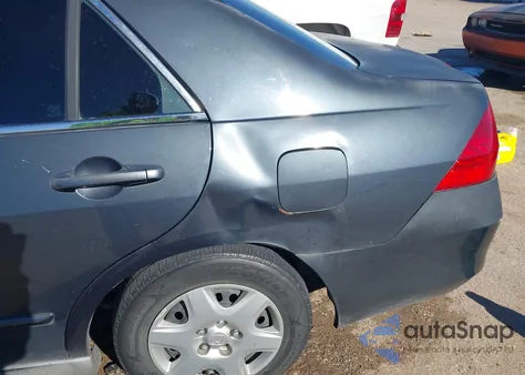 2007 Honda Accord 2.4 Lx from USA, damaged, VIN 3HGCM56497G708893